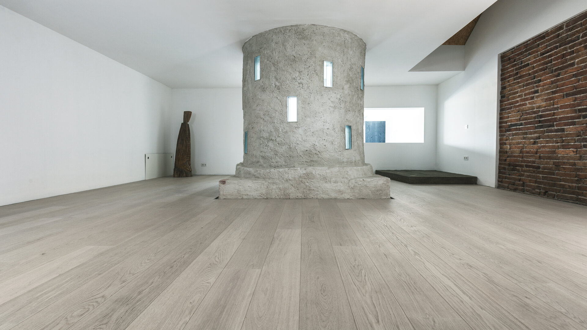 TRAPA Plank floor 
Oak calm brushed Carrara