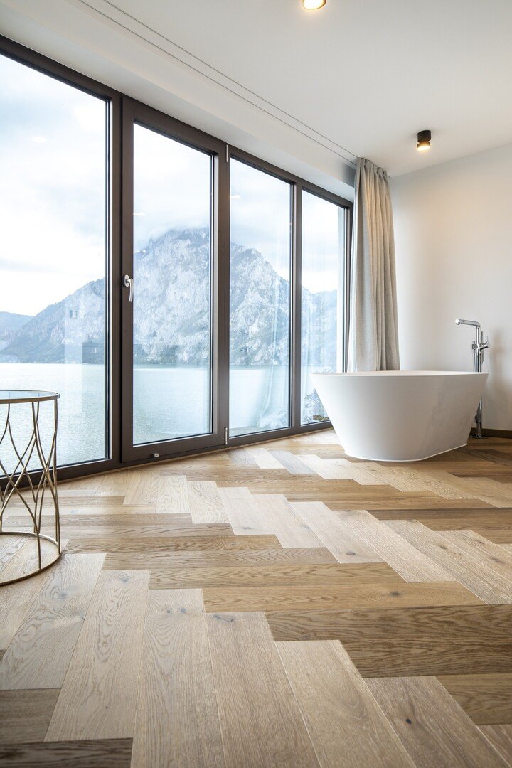 TRAPA Spina Spigolo Rovere Canneto nodoso spazzolato Arezzo – Seehotel das Traunsee, AT