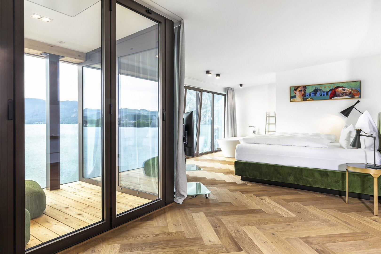 TRAPA Spina Spigolo Rovere Canneto nodoso spazzolato Arezzo – Seehotel das Traunsee, AT